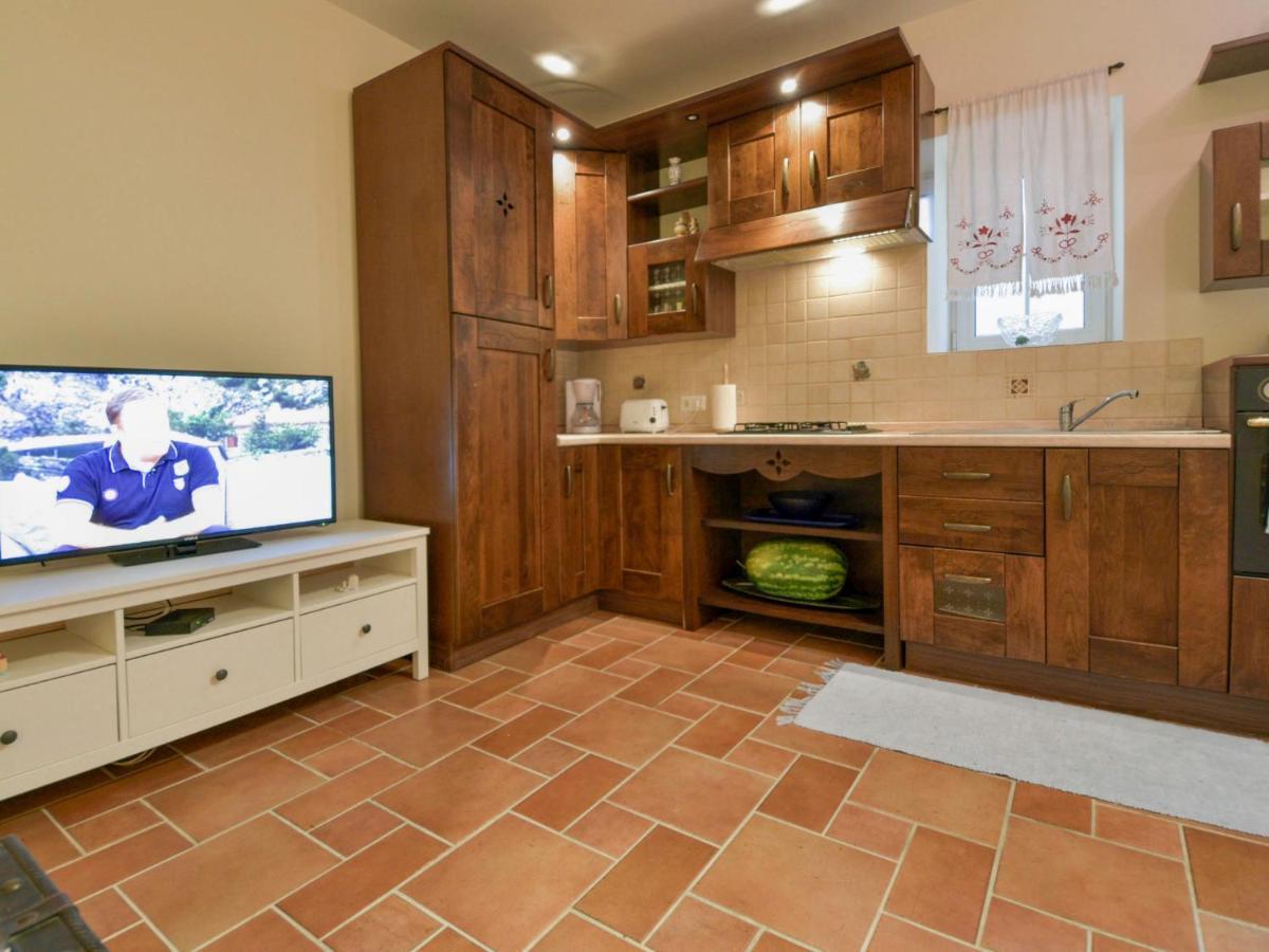 Holiday Home Mali Dvori By Interhome Diklo Bagian luar foto
