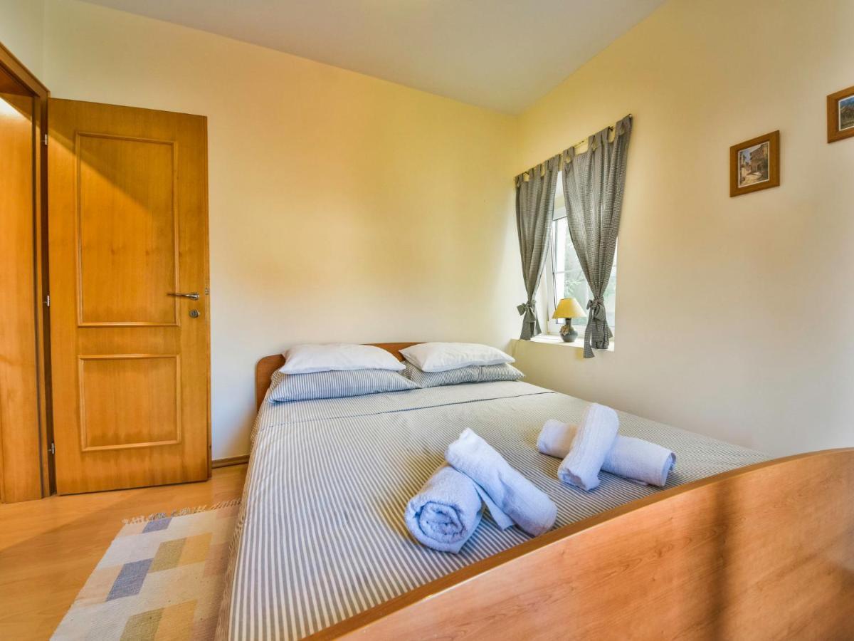 Holiday Home Mali Dvori By Interhome Diklo Bagian luar foto